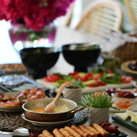 Carruba Boutique 5*