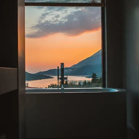 Carruba Boutique 5* Kaş