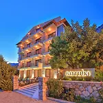 Carruba Boutique Hotel