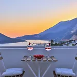 Carruba Boutique Hotel 5*
