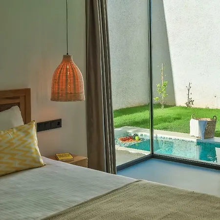 Carruba Boutique Hotel 5*